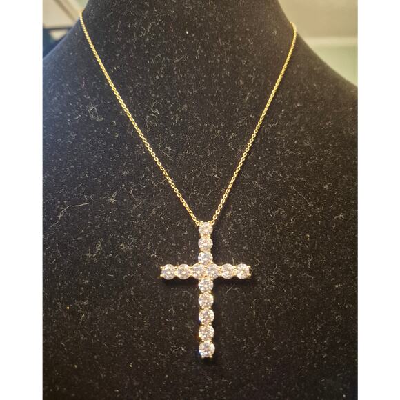Vintage Diamonique Cross necklace - Picture 3 of 11